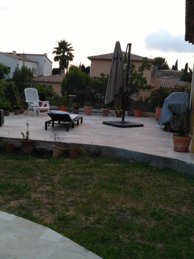 Chambres De La Terre Blanche Sanary-sur-Mer Buitenkant foto