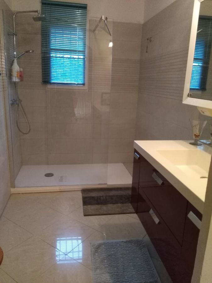 Chambres De La Terre Blanche Sanary-sur-Mer Buitenkant foto