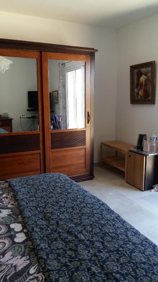 Chambres De La Terre Blanche Sanary-sur-Mer Buitenkant foto