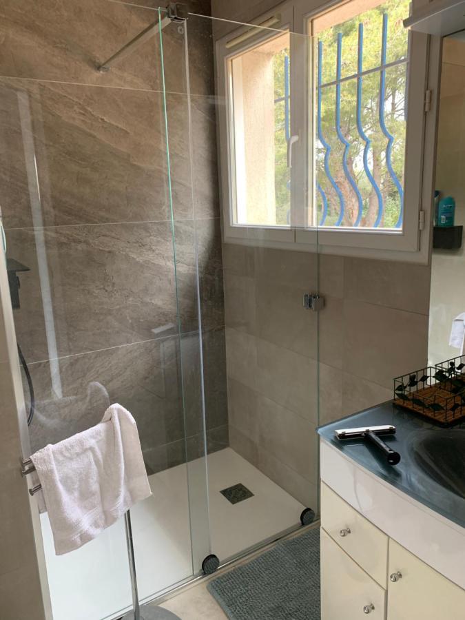 Chambres De La Terre Blanche Sanary-sur-Mer Buitenkant foto